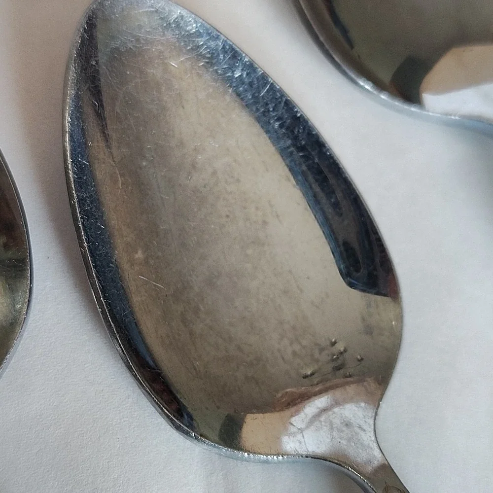 RIVIERA Cordova Stainless Flatware 4 Spoons Floral Filigree Tablespoon Teaspoon